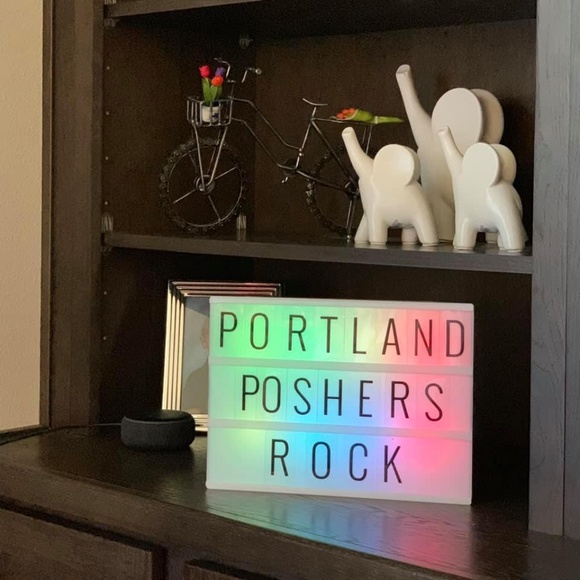 Portland Poshmark Posh n Sip - Picture 3 of 3